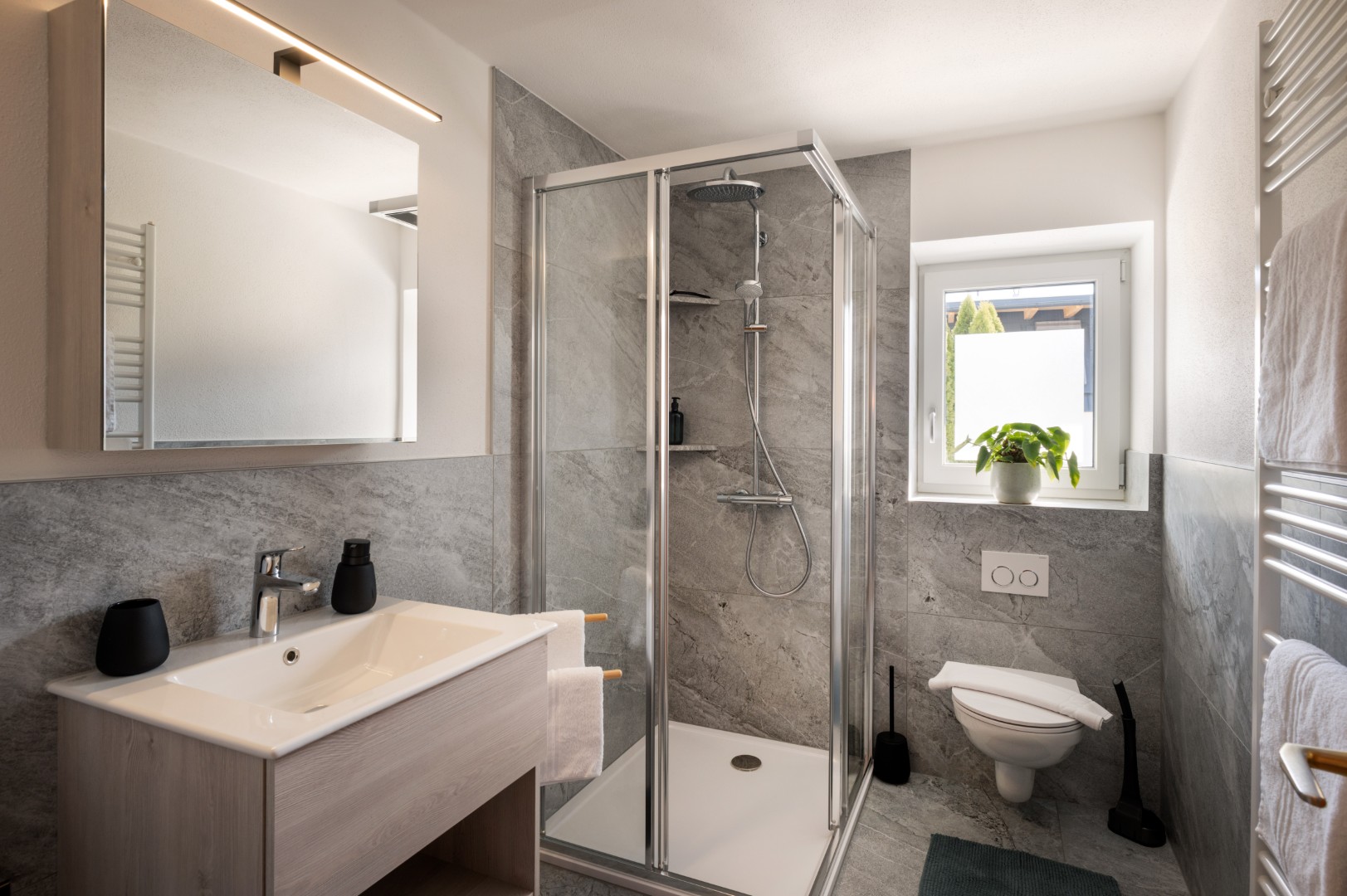 Badezimmer Wohnung 1