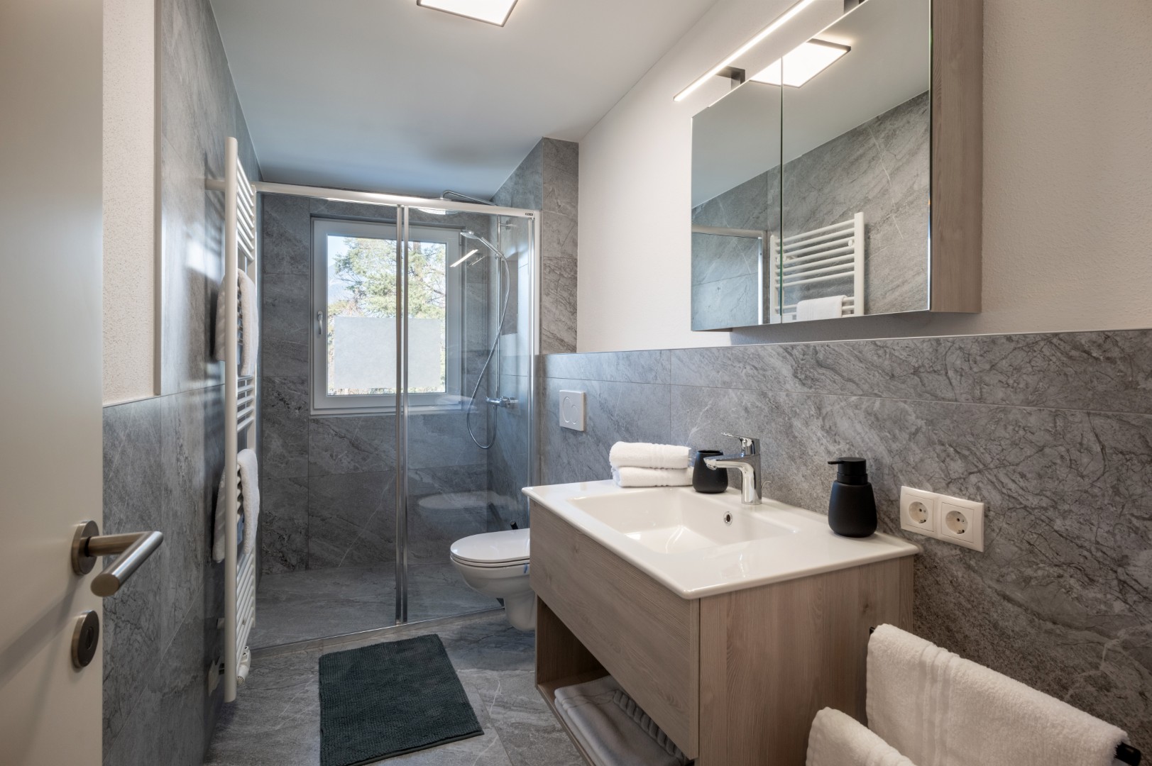 Badezimmer Wohnung 2